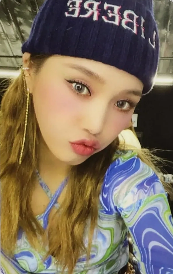 Mimi photocard