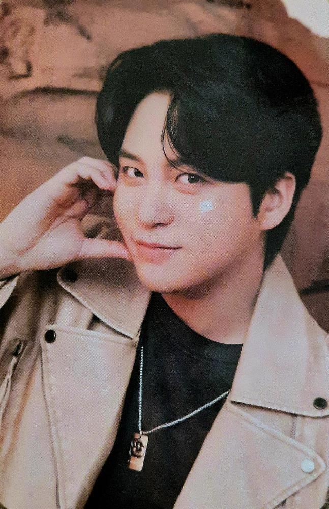 ANITEEZ in TREASURE Photo Package