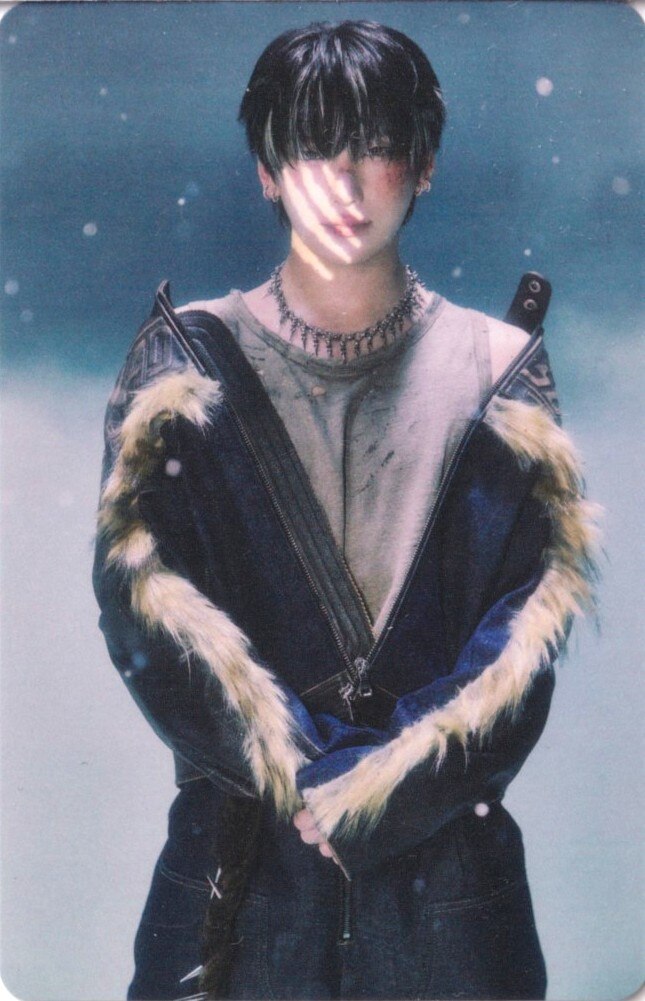Yuma &TEAM photocard from Preorder Benefit