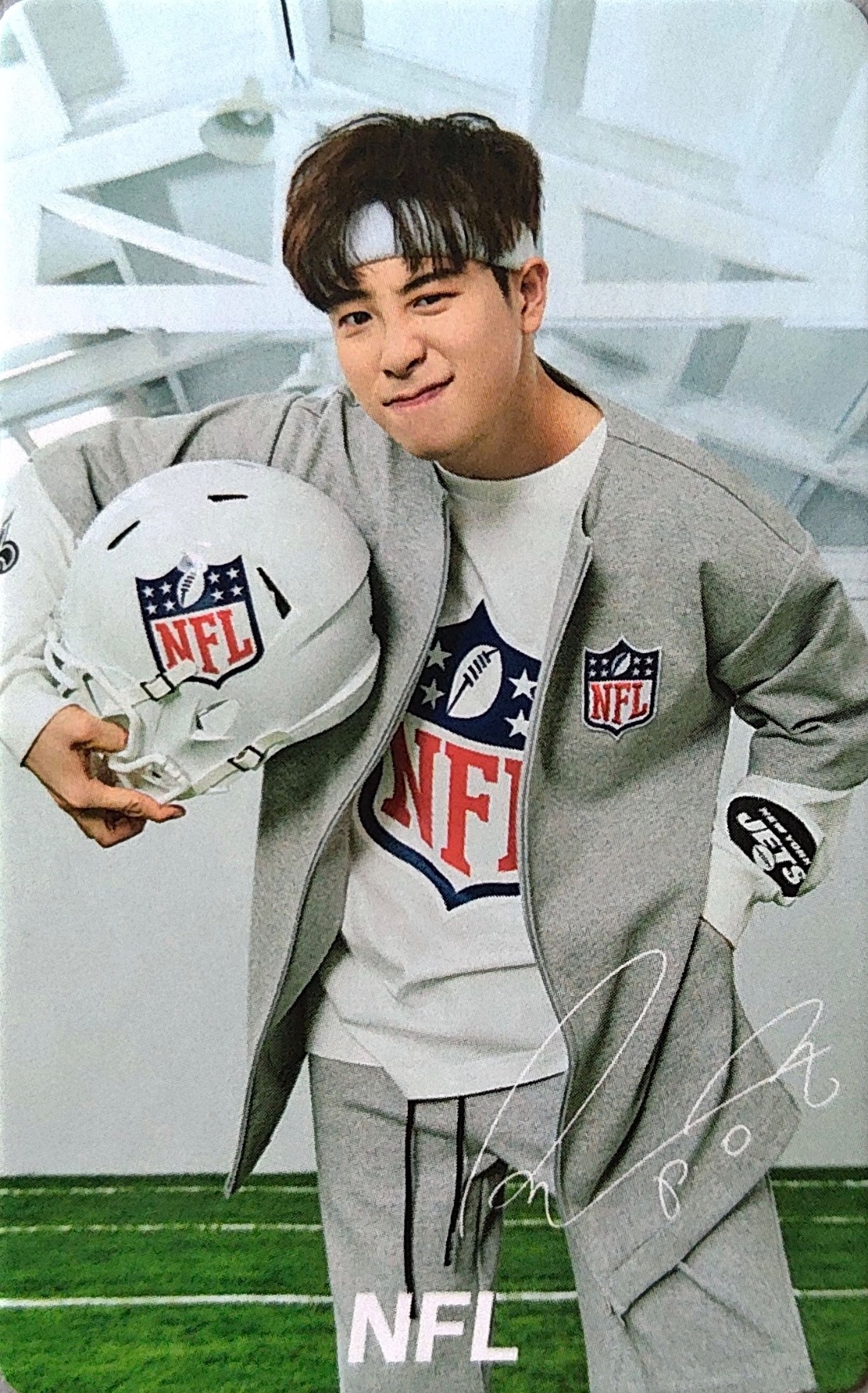 NFL x P.O 50k Won Photocard