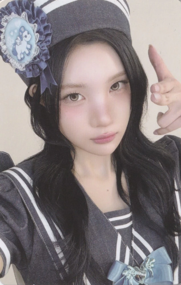 Juun Hearts2Hearts photocard - Lemon Tang Random Trading Card A ver.