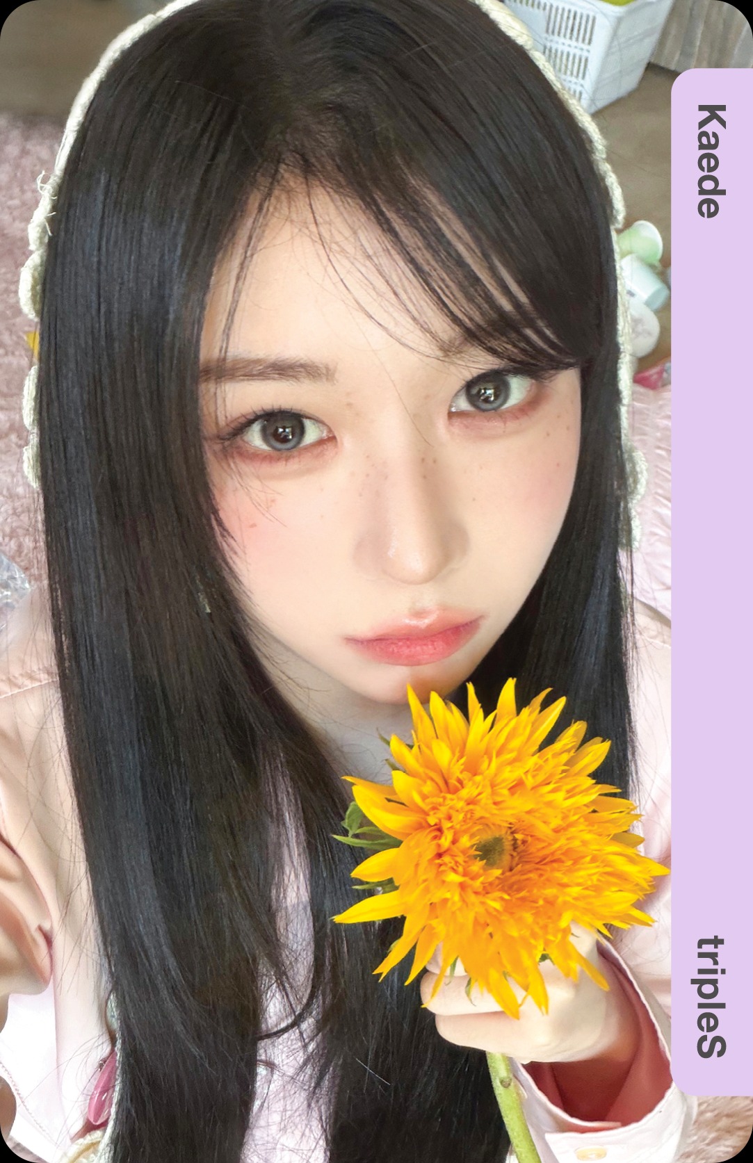 Kaede tripleS photocard - LOVE&POP pt.1 Double Class Objekt