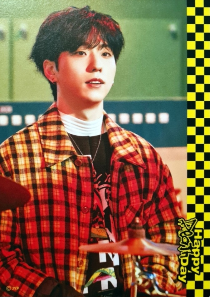Gunil photocard