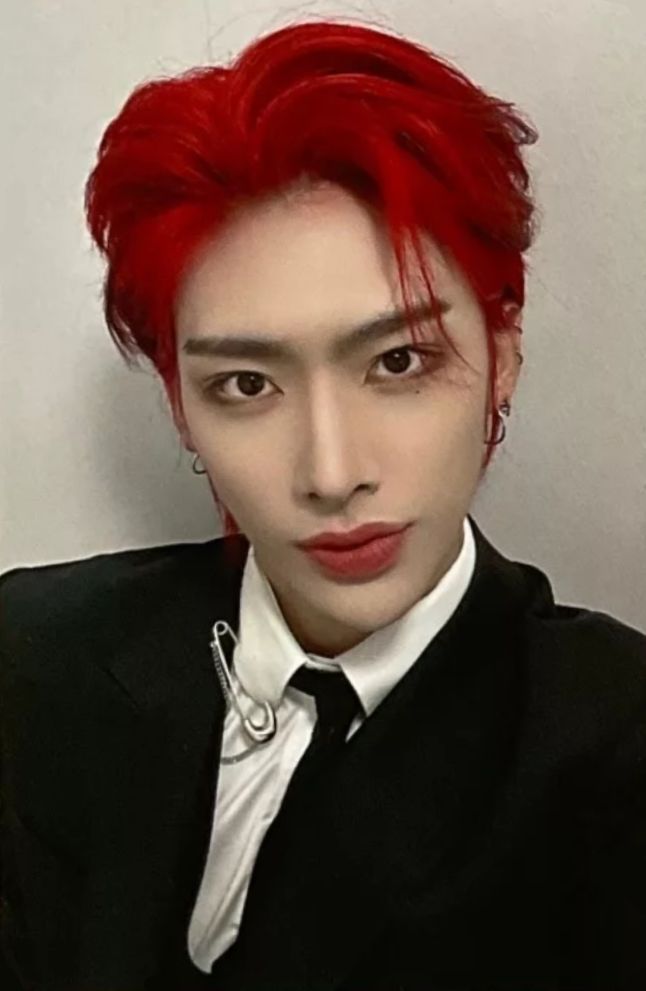 Hello82 1.0 Digipack Ver. Preorder