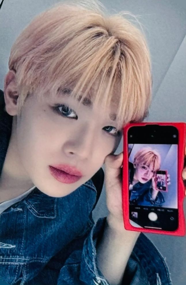 Blue Dream Media 1.0 Digipack Ver. - Preorder