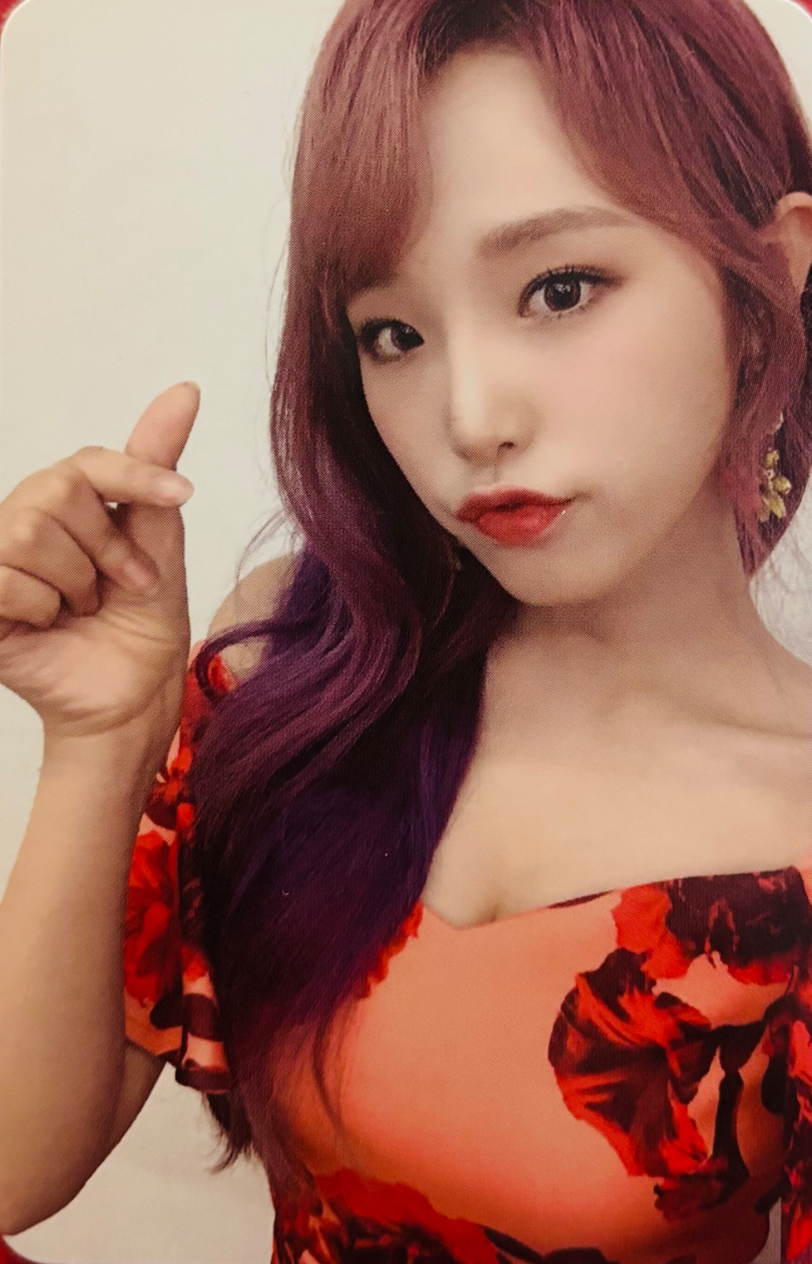 Yena IZ*ONE photocard from Photocards