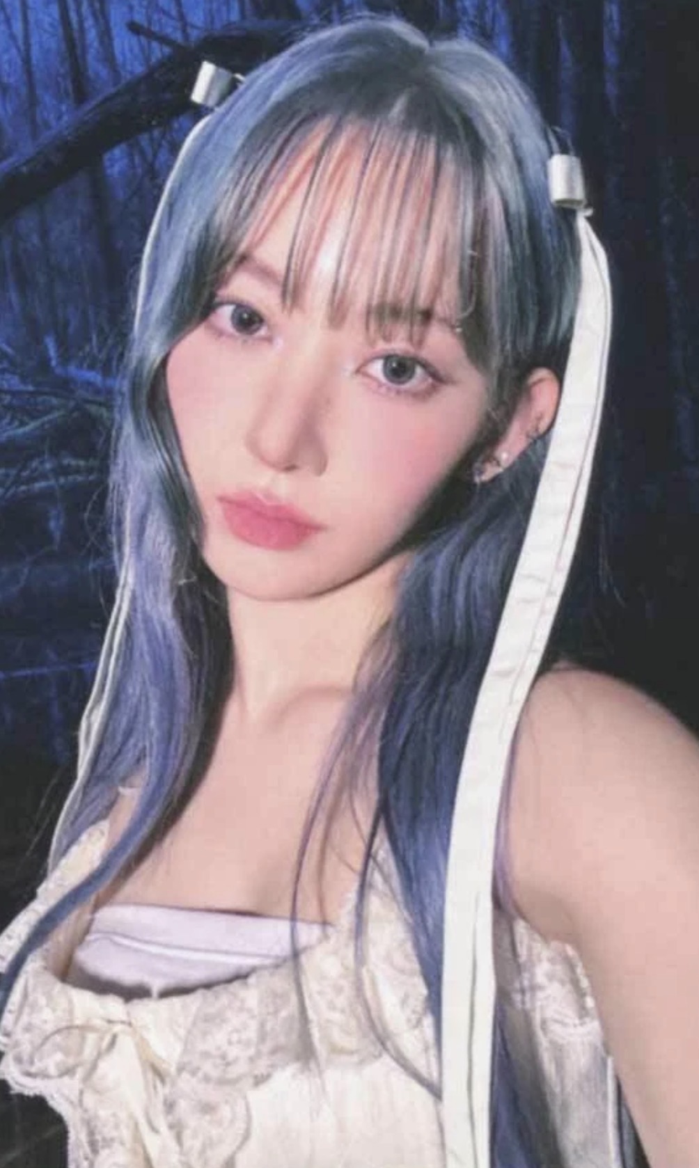 Sakura LE SSERAFIM photocard from Benefit