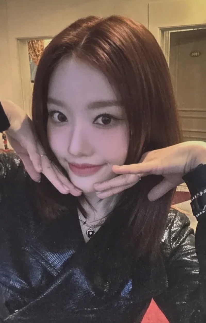 Gowon Loossemble photocard from Photocard