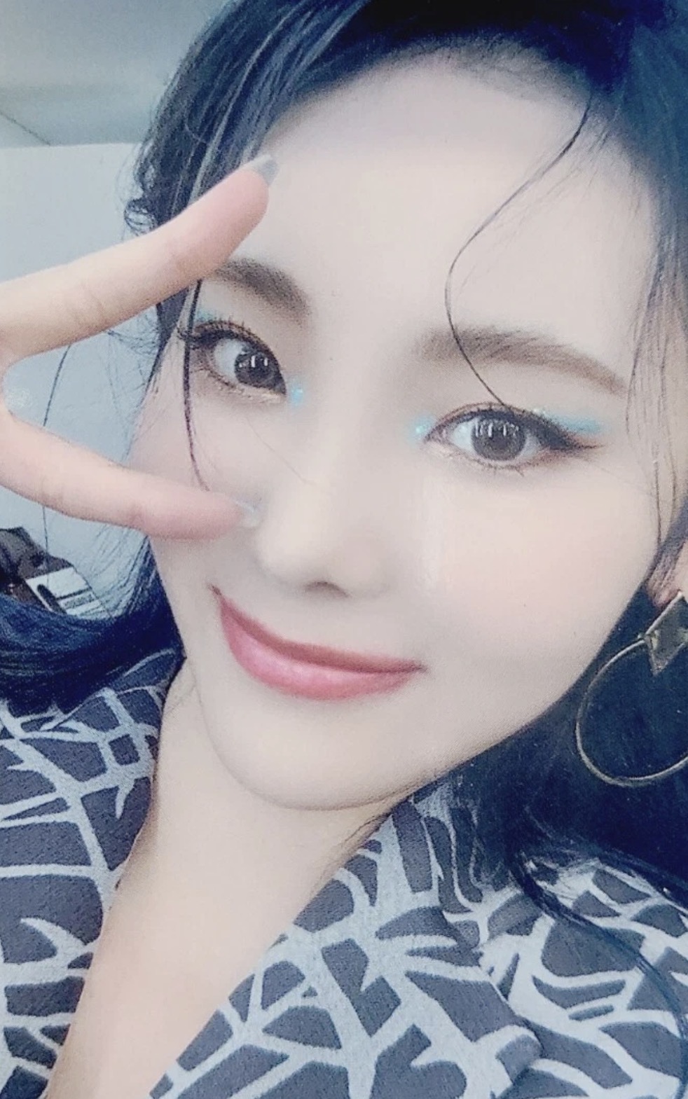 JinSoul LOONA photocard from Photocard