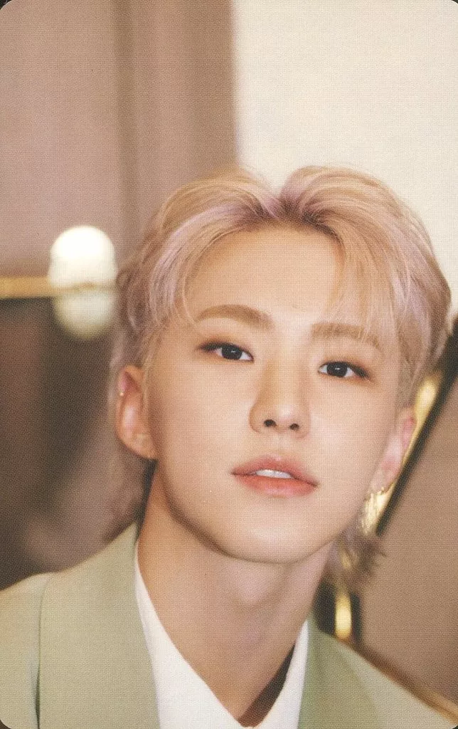 Booklet (Random Member set)
