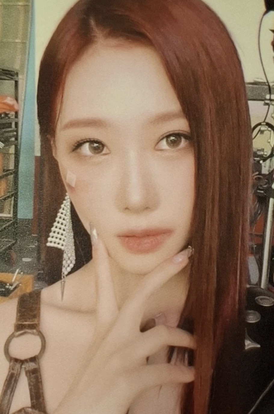 Handong Dreamcatcher photocard from Preorder Benefit