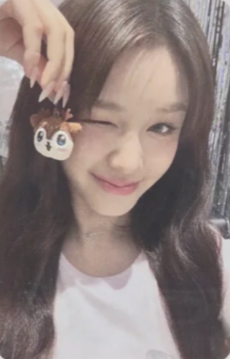 Music Korea LD 1.0 Plush Keyring ver. Benefit