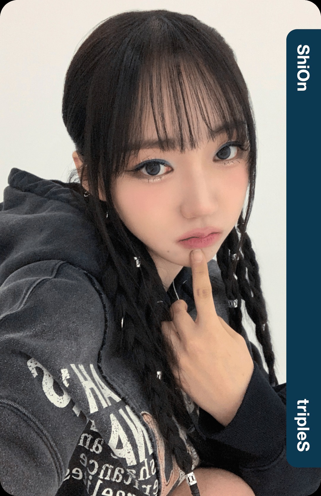 Shion tripleS photocard - Assemble24 Double Class Objekt
