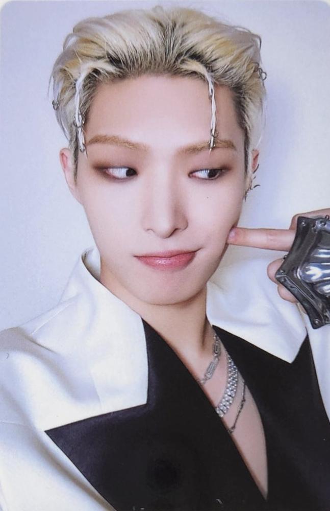 For Ver. - Photocards A