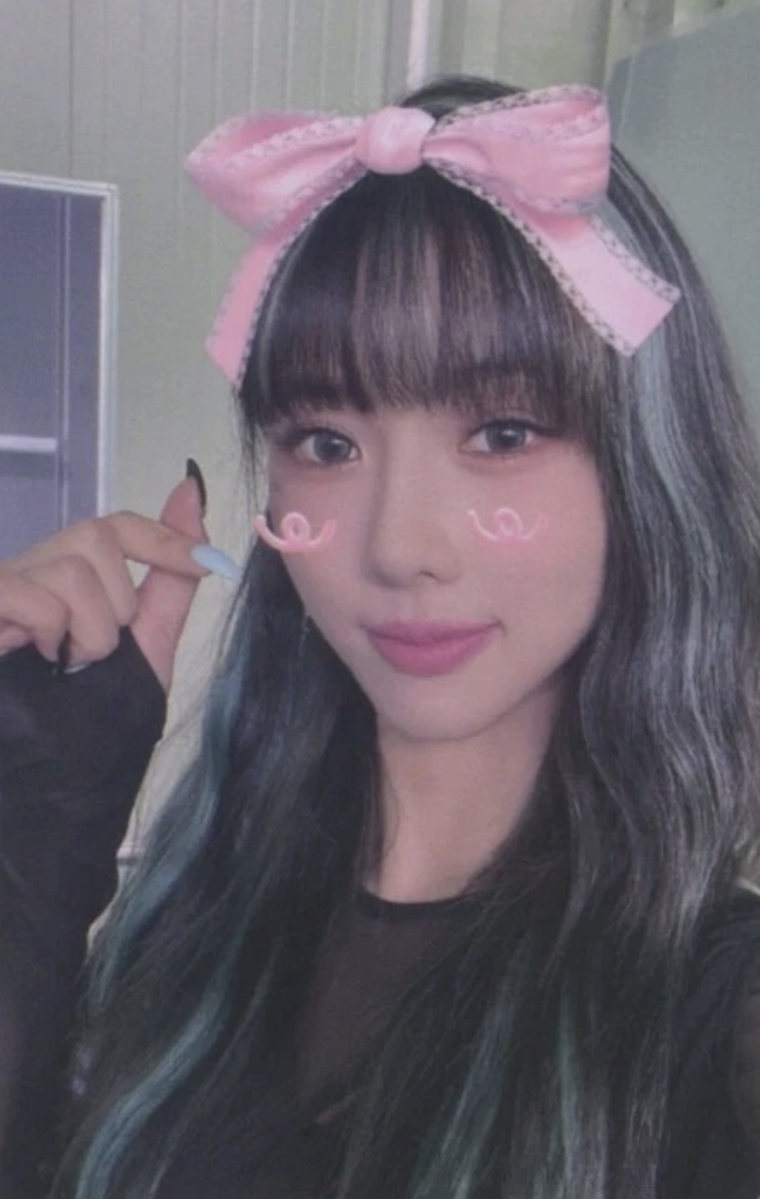 Yoohyeon Dreamcatcher photocard from Preorder