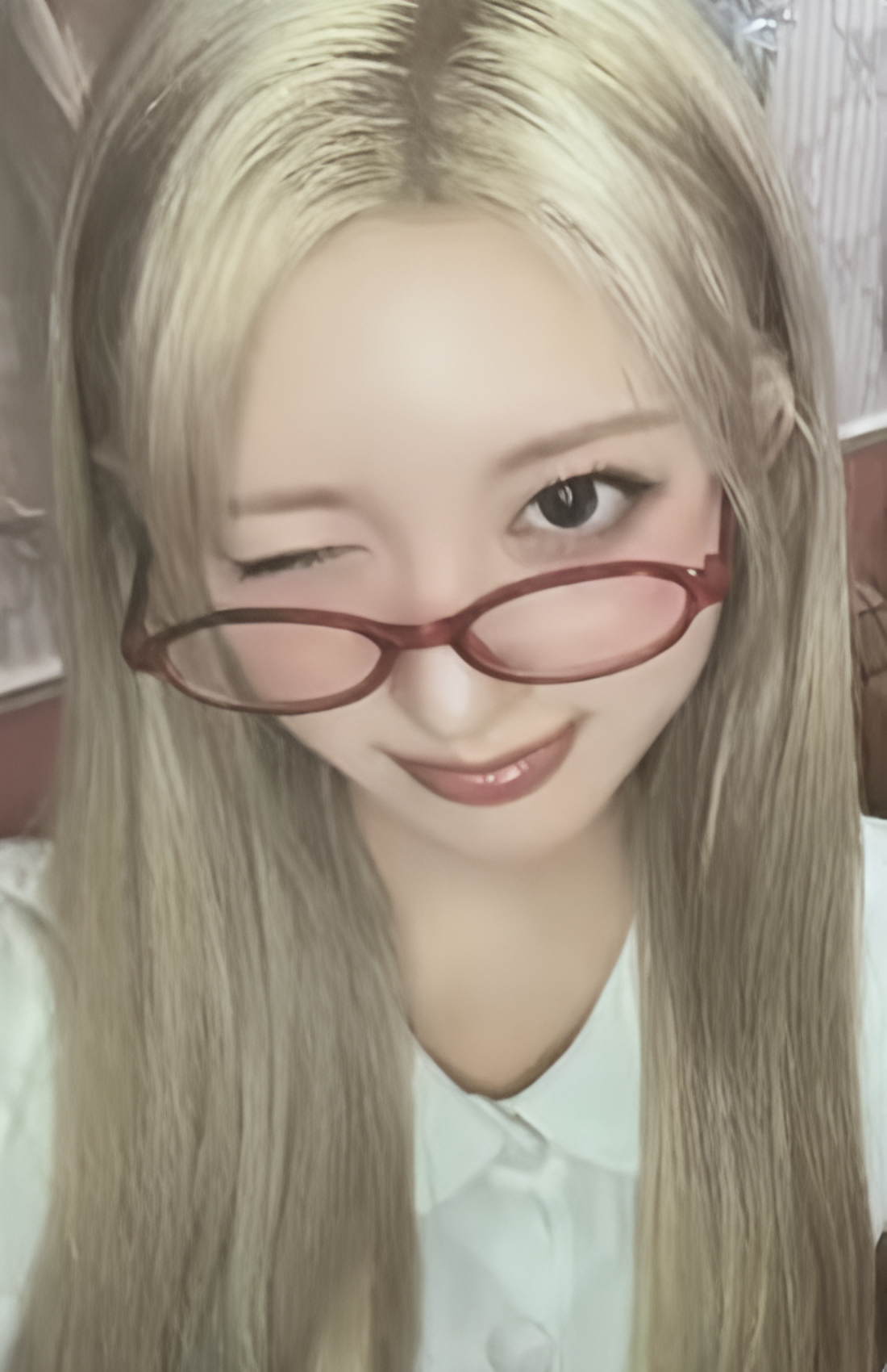 Gaeul IVE photocard from Starship Square - Preorder