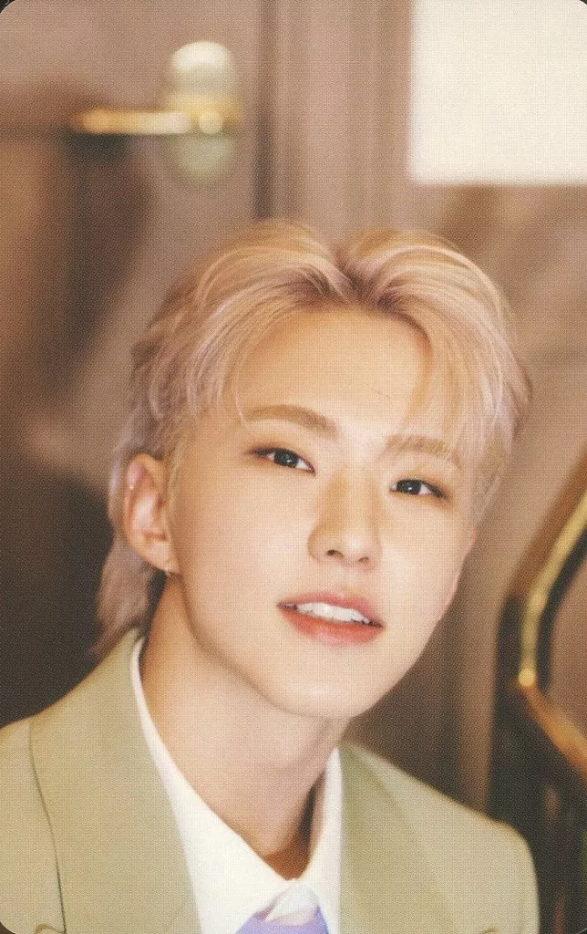 Booklet (Random Member set)