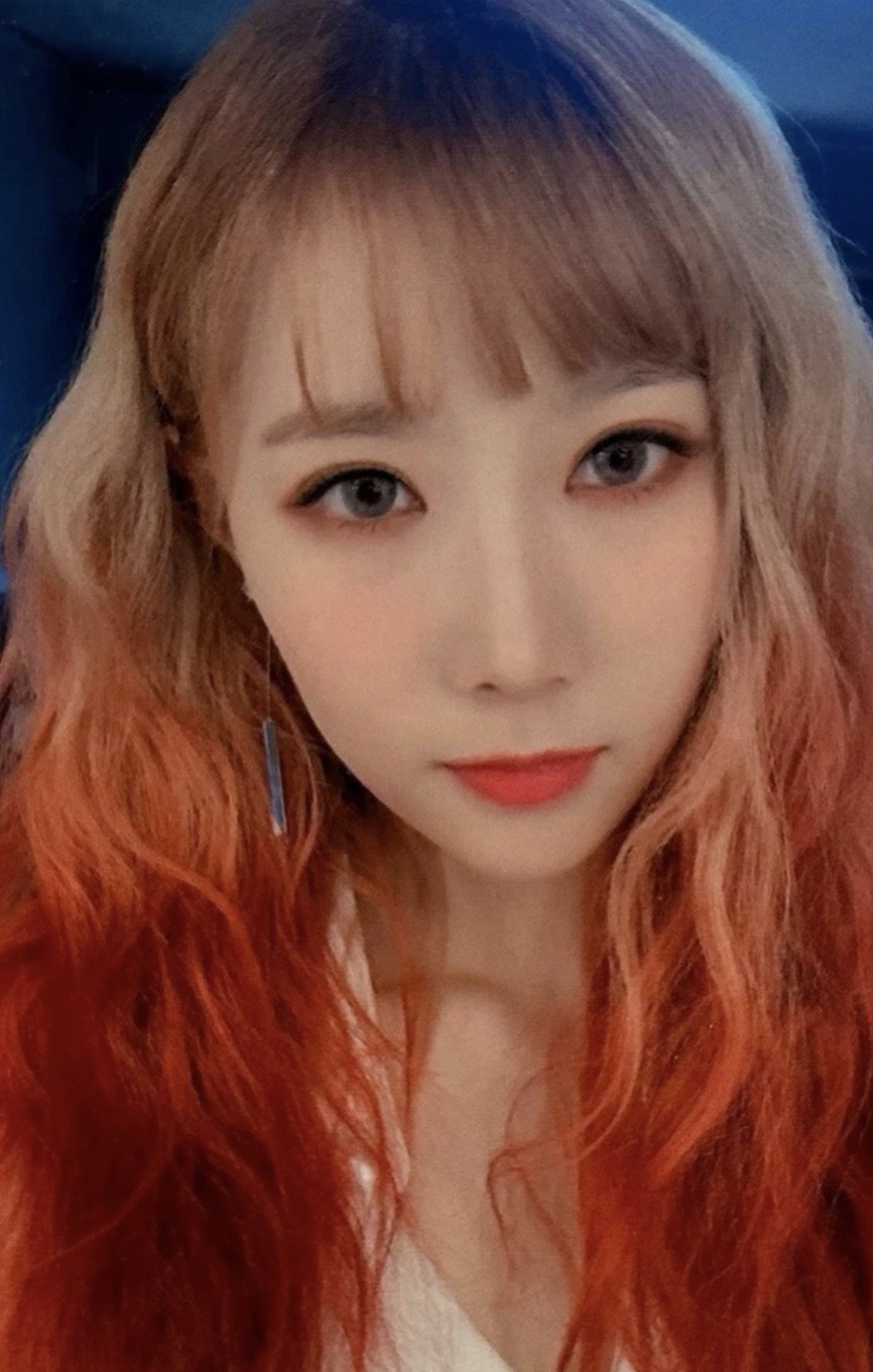 Handong Dreamcatcher photocard - Escape the ERA Random Photocard