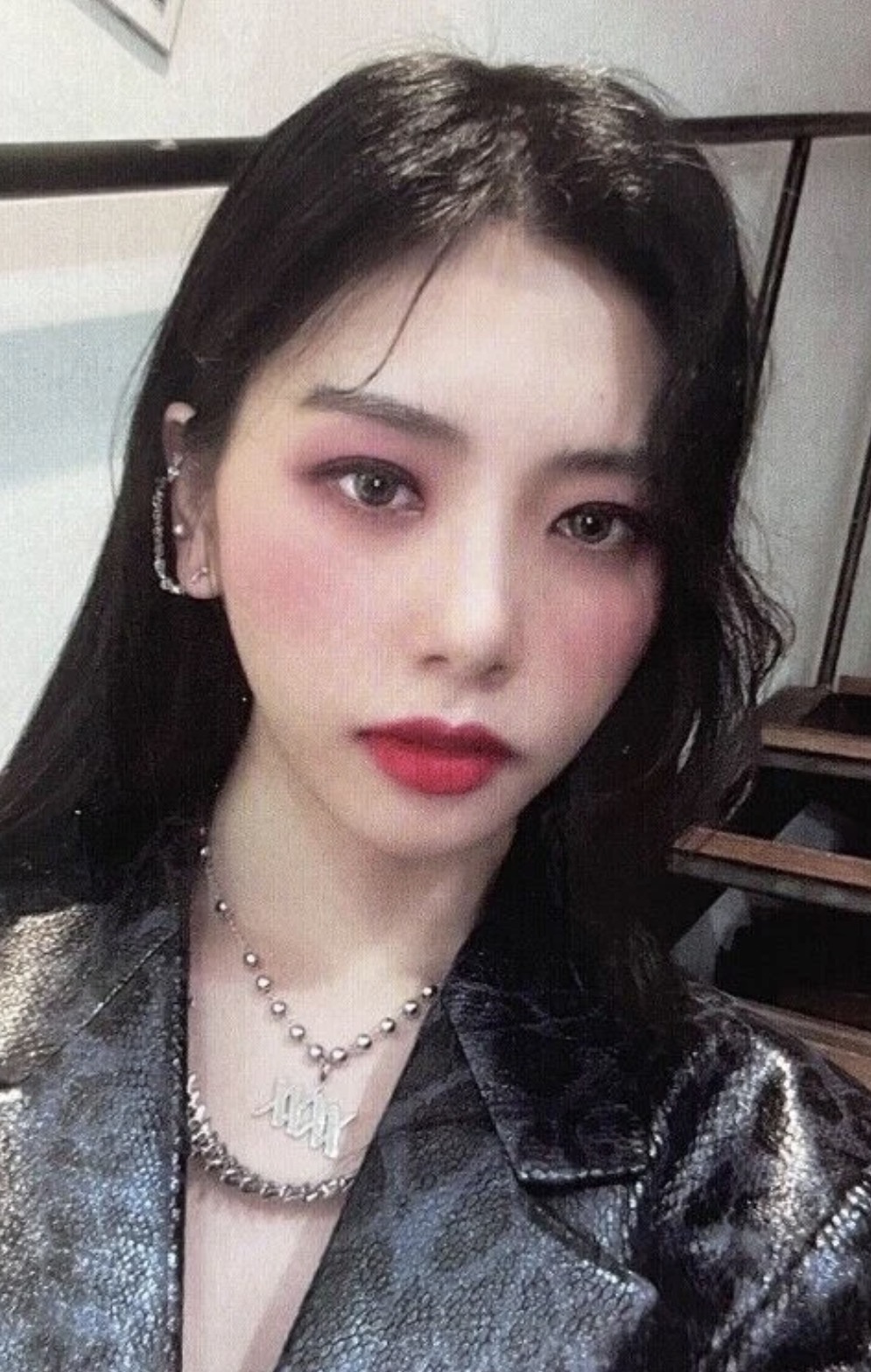 JiU Dreamcatcher photocard from Photocard