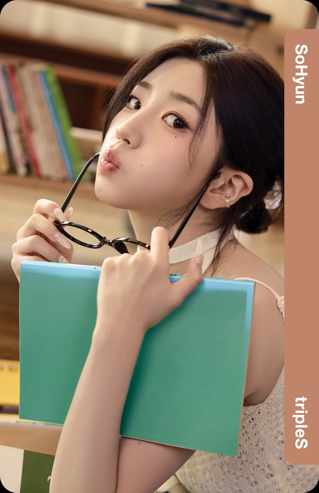Sohyun tripleS photocard - LOVE&POP pt.1 Showcase Objekt Pack