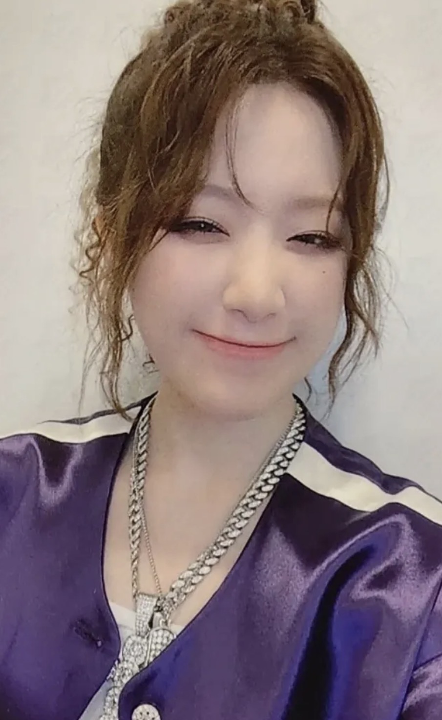 Shuhua I-DLE photocard - I feel Benefit