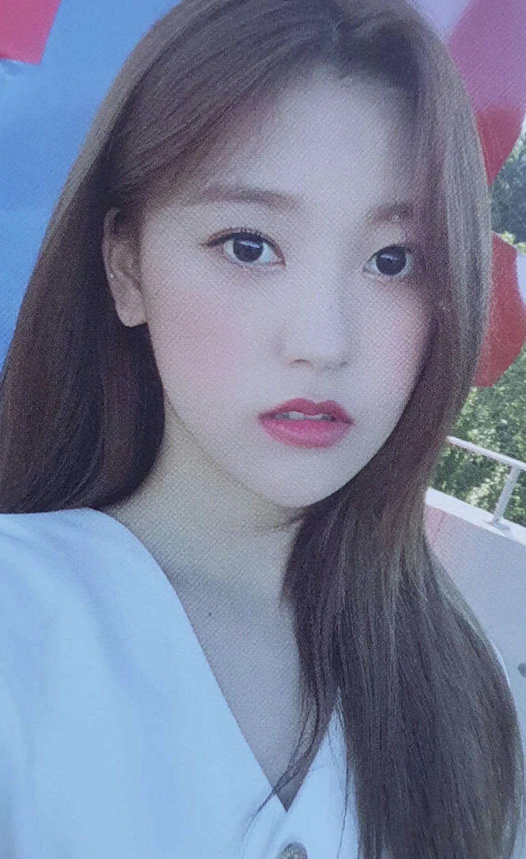 Choerry LOONA photocard from Photocard