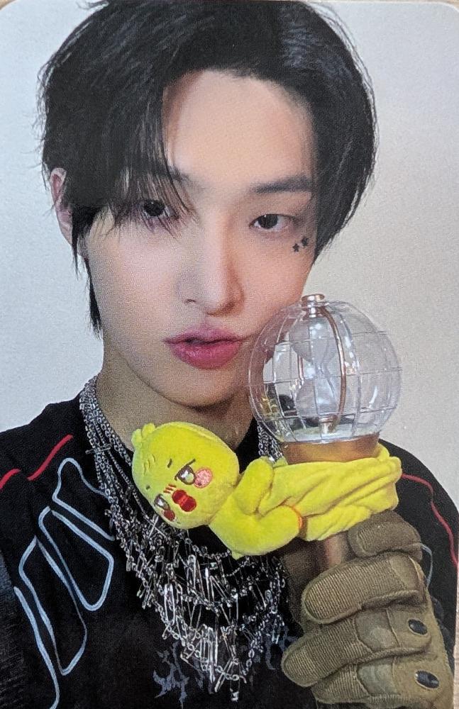 ANITEEZ in TREASURE Lightstick Strap