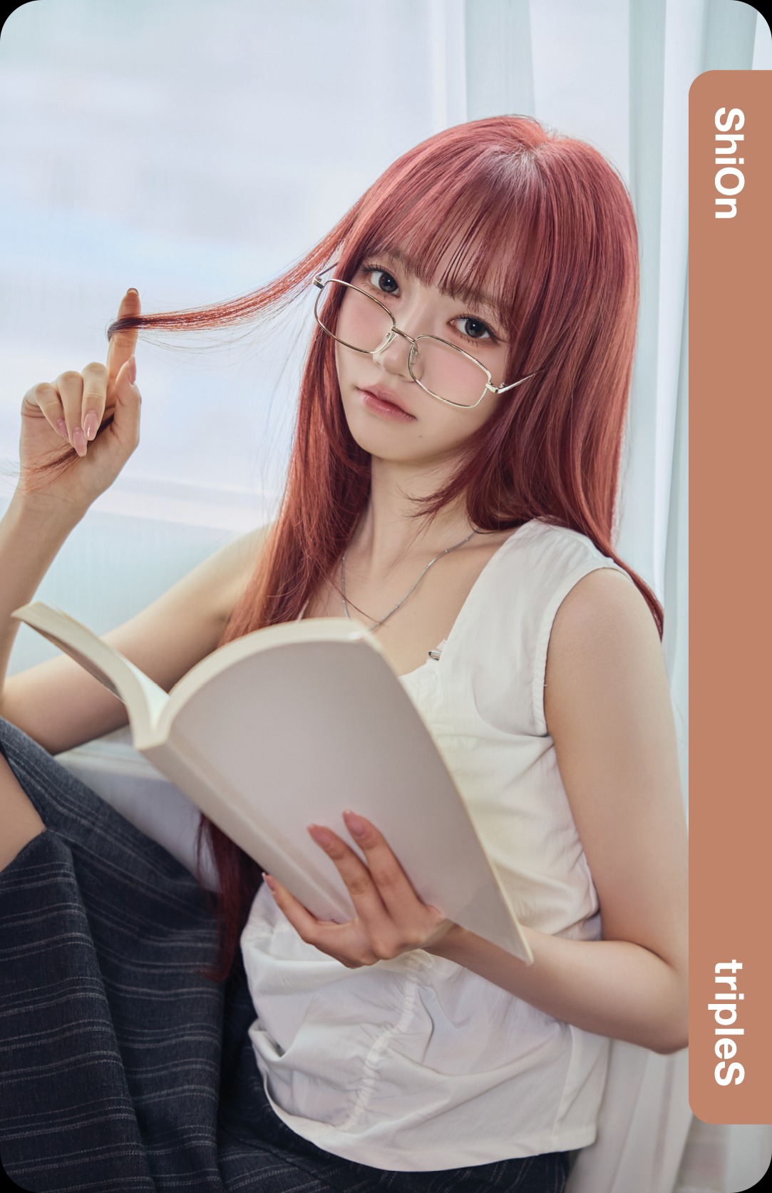 Shion tripleS photocard - LOVE&POP pt.1 Showcase Objekt Pack