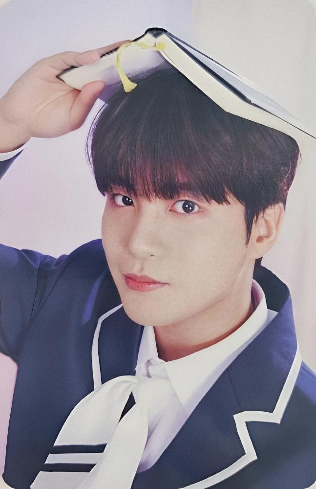 ANITEEZ in ILLUSION Random Trading Card