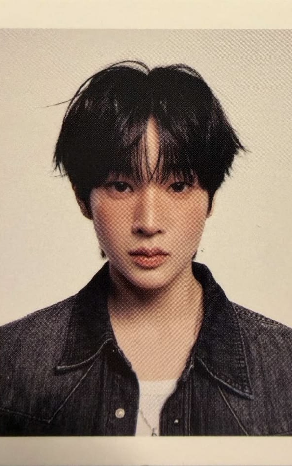 Kwak GiWoong idntt photocard from ID Photo A