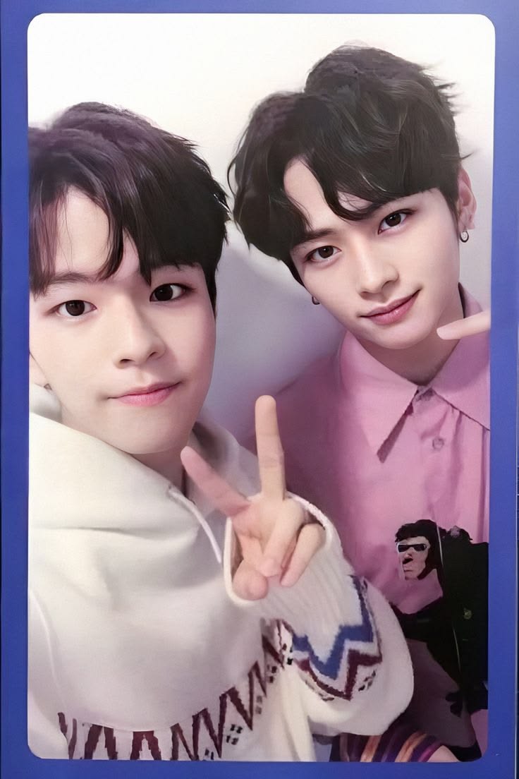  Stray Kids photocard - I am YOU QR Photocard B ver.