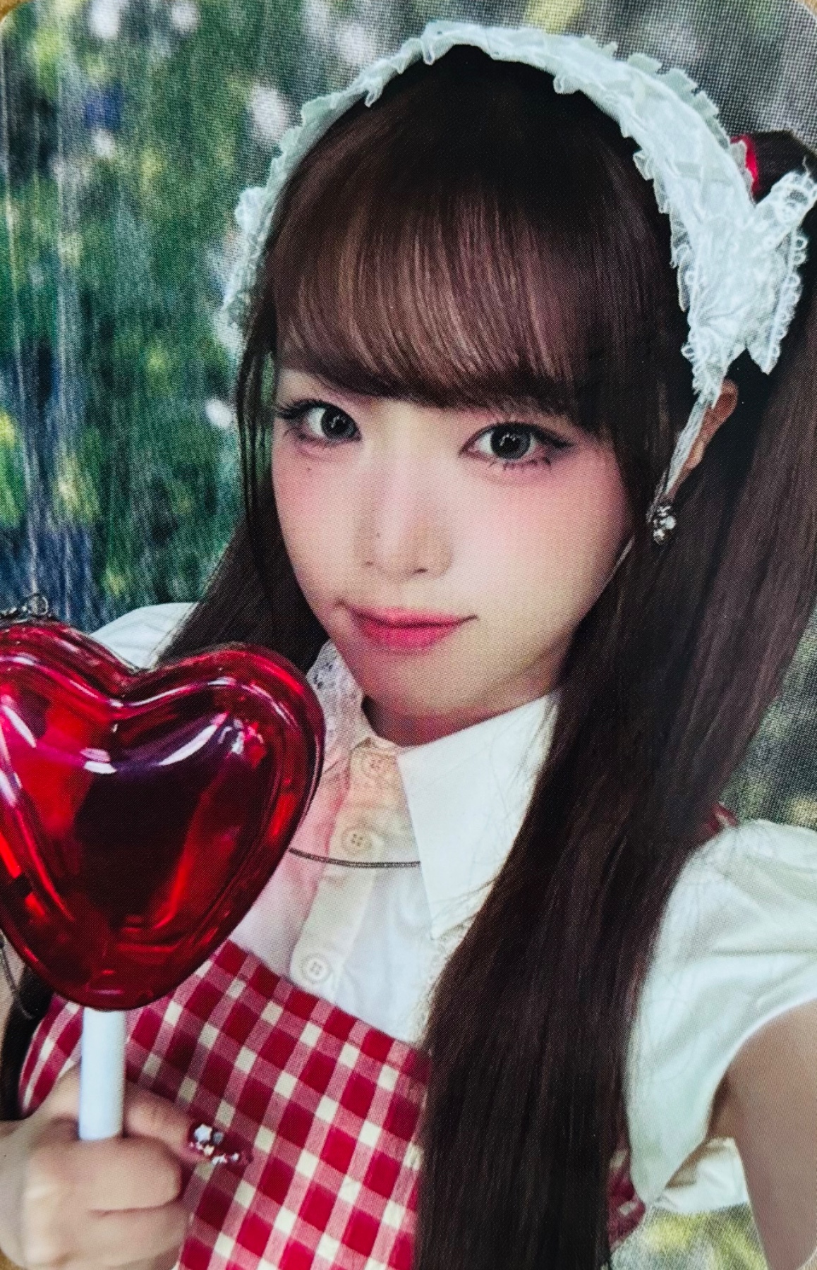 Yena Yena photocard - Blooming Wings Photocard