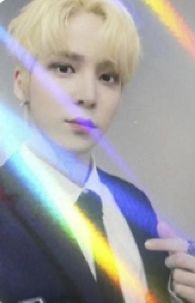 Kpop Store 2.0 Hologram Photocard Event