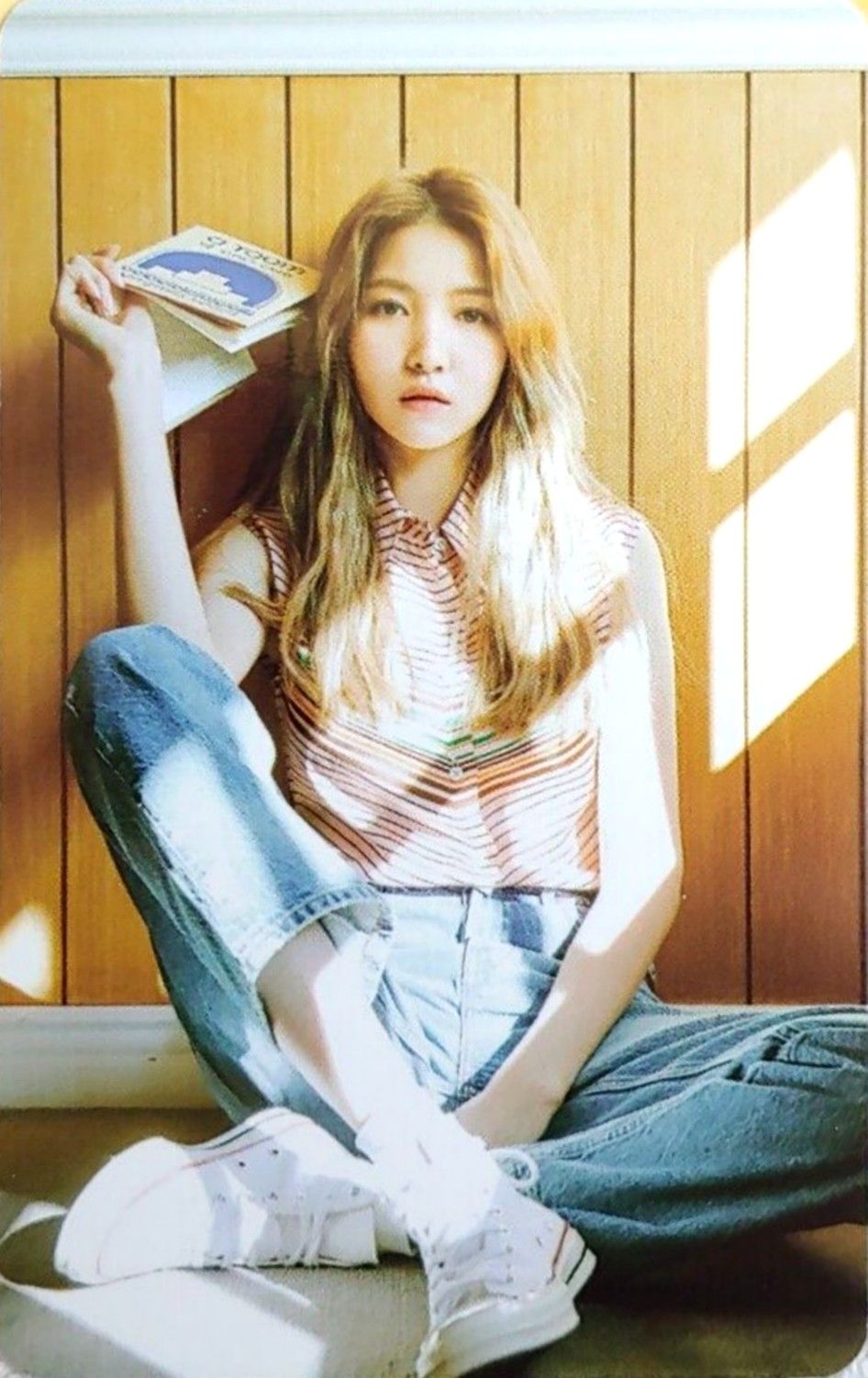 Sowon GFRIEND photocard from Preorder