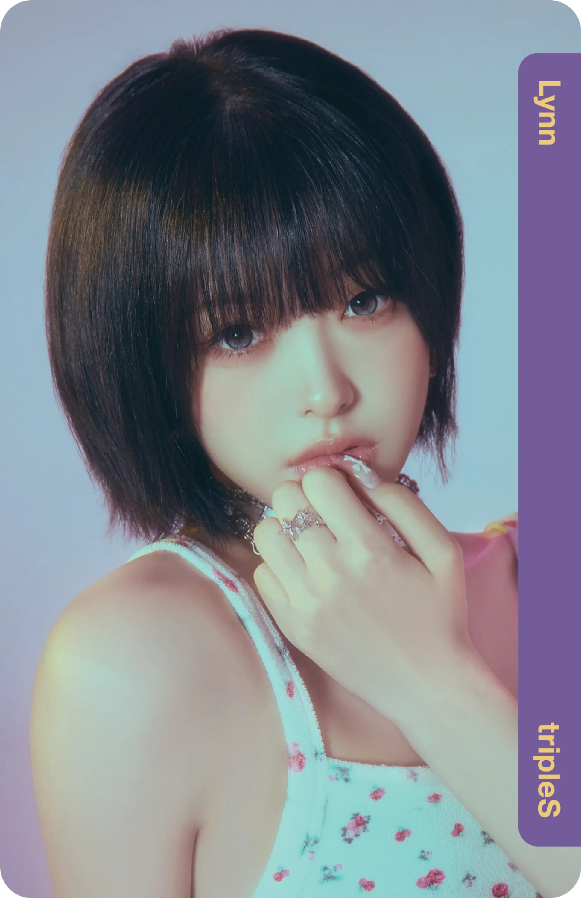 Lynn tripleS photocard Objekt Benefit