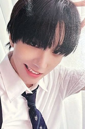 Woonhak BOYNEXTDOOR photocard from Photocard