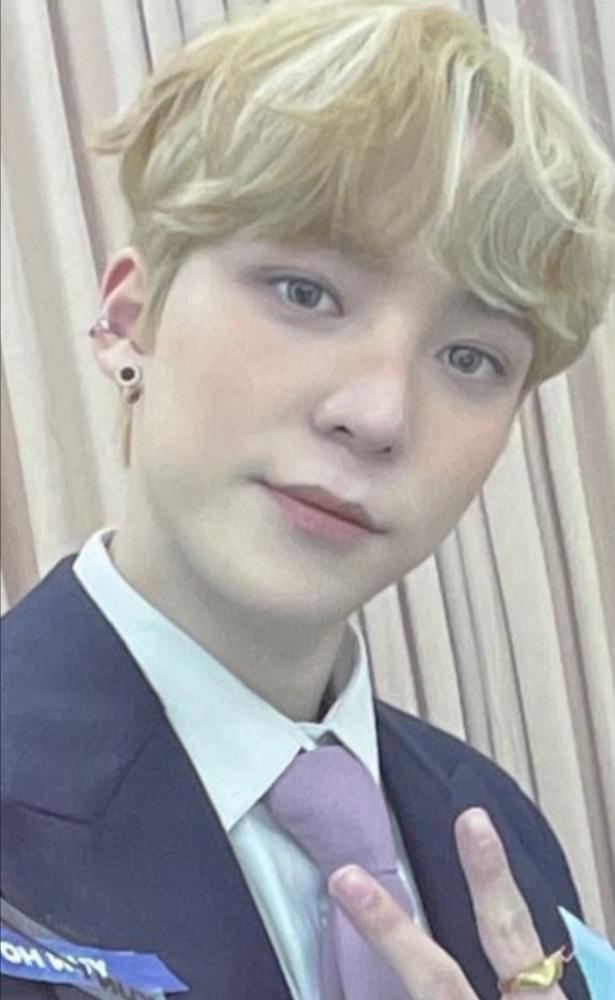 Apple Music 2.0 Photocard Event