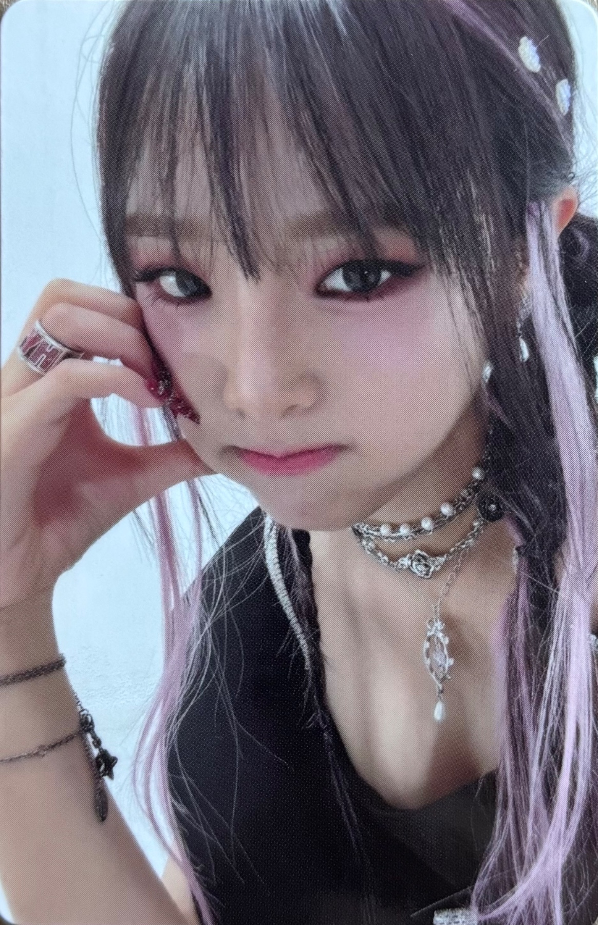 Yena Yena photocard - HATE XX Photocard