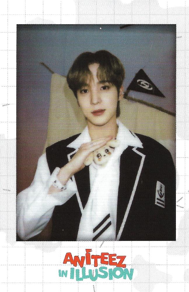 ANITEEZ in ILLUSION Photo Package - Polaroids