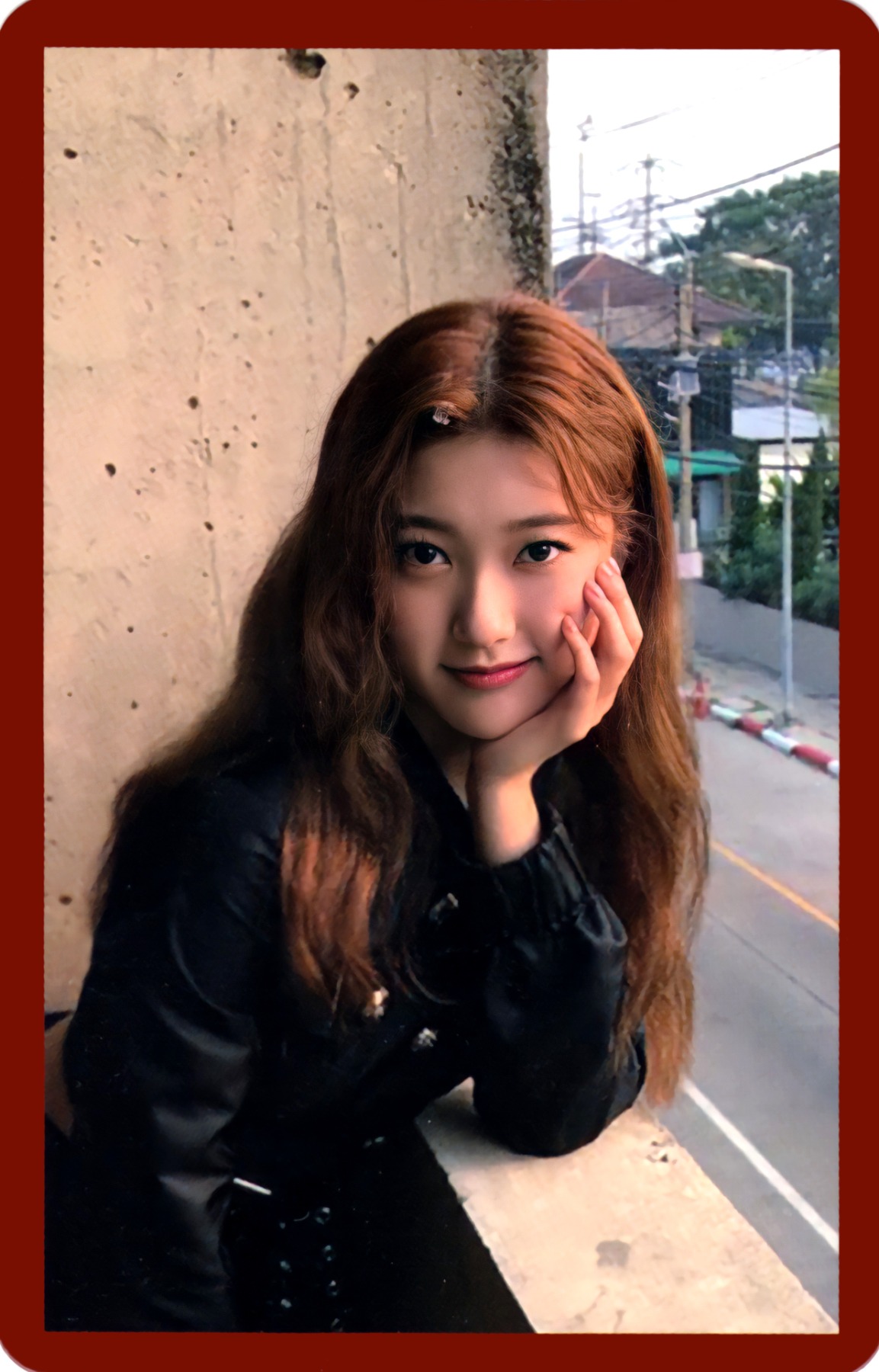 Choerry LOONA photocard from Preorder