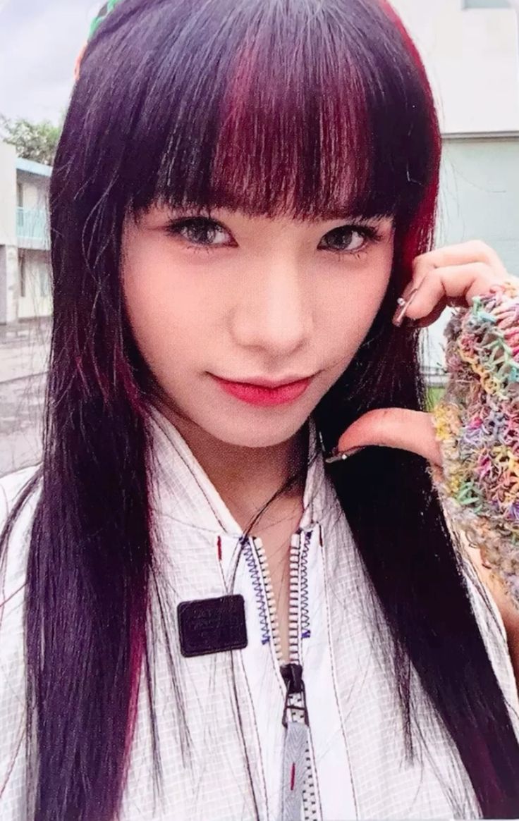 Doeun YOUNG POSSE photocard - Macaroni Cheese Photocard