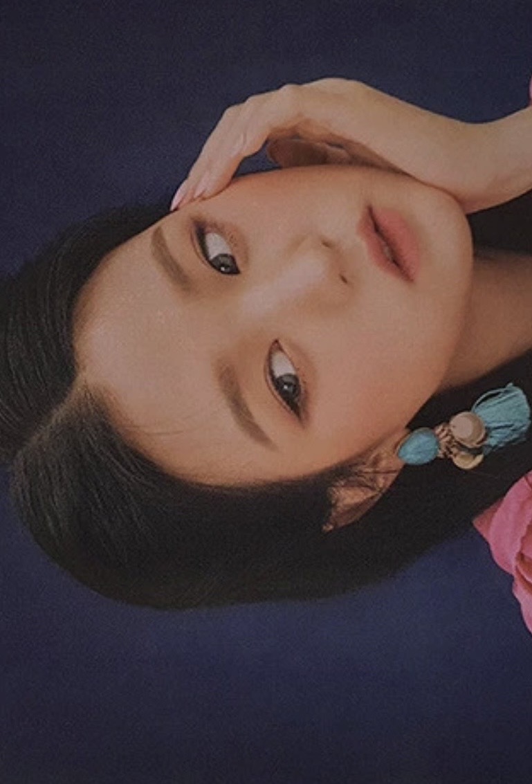 Wonyoung IZ*ONE photocard from Mini Card