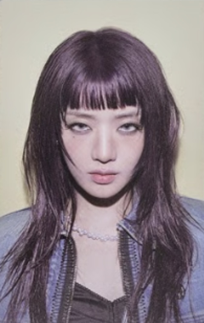Minnie I-DLE photocard from QR Card