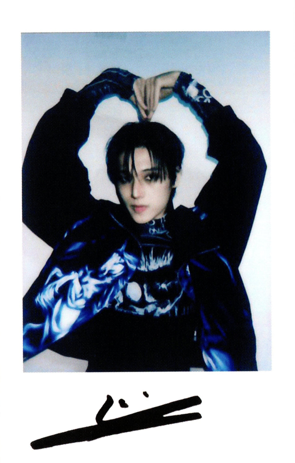 Wooyoung ATEEZ photocard - GOLDEN HOUR: Part.5 Polaroid Benefit