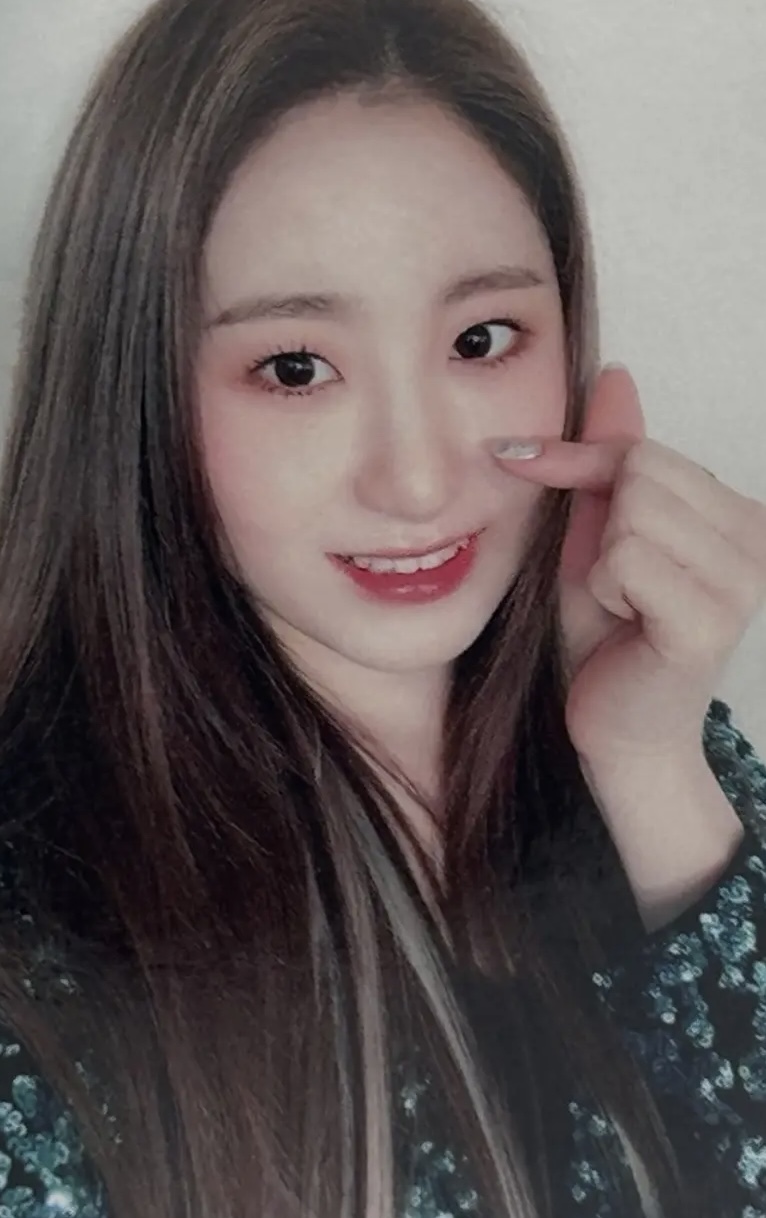 Broadcast Photocard