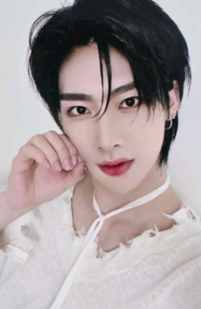 Everline 1.0 Digipack Ver. - Preorder