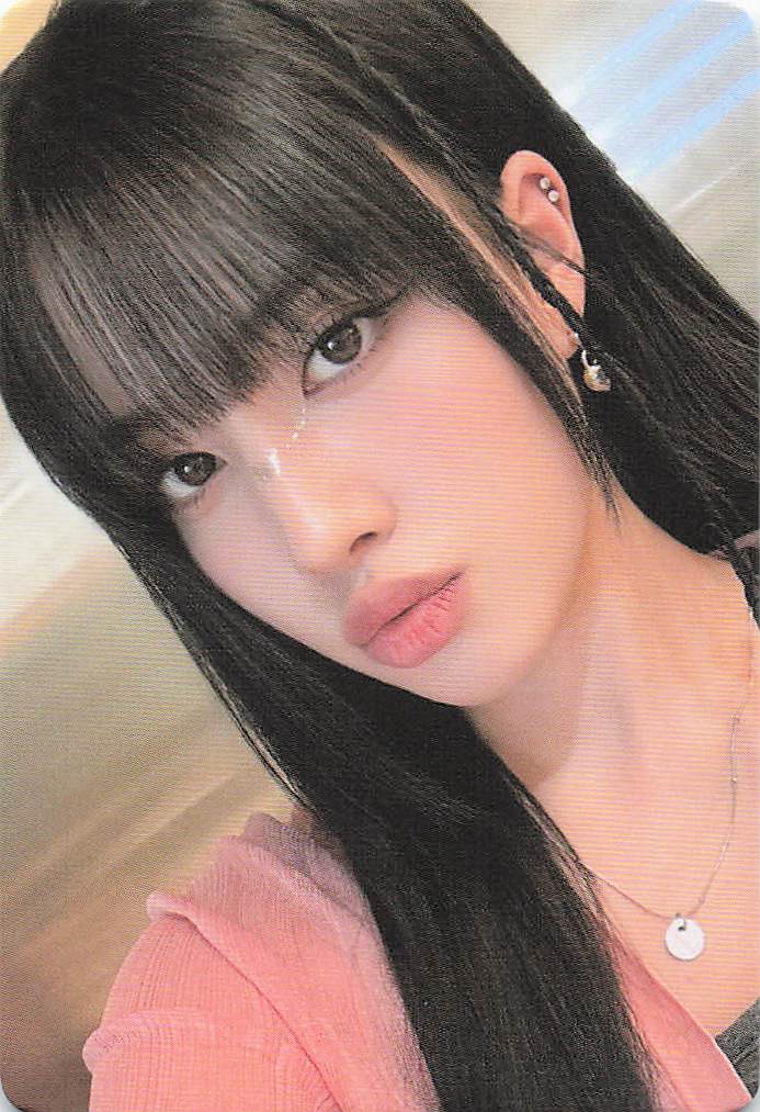 Yoon STAYC photocard from VIP 1 Benefit