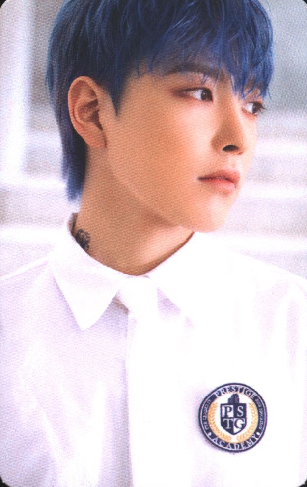 Hongjoong ATEEZ photocard from Mini Card (QR Type)