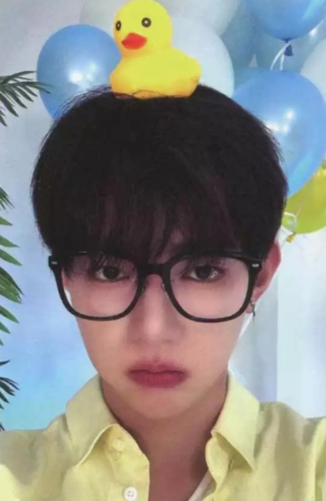 Zhanghao ZEROBASEONE photocard from Preorder