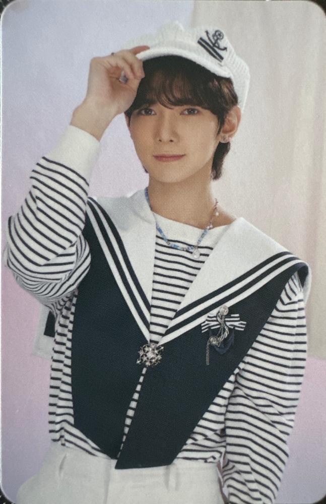 ANITEEZ in ILLUSION Random Trading Card